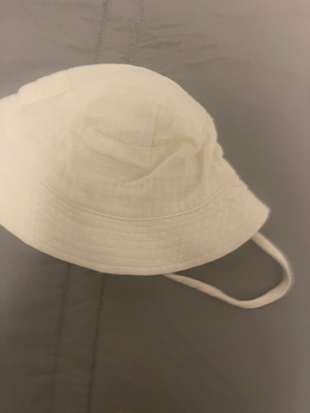 Zara Cream Kids Bucket Hat with Chin Strap